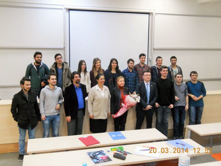 ELEKTRİK-ELEKTRONİK BÖLÜM ÖĞRENCİLERİNE TASİAD SEMİNERİ