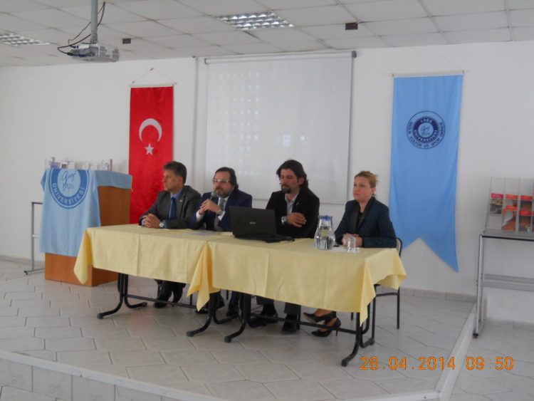 Seminerlerde Öğrencilerle Buluştuk