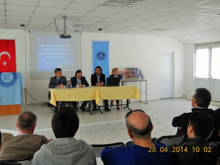 Seminerlerde Öğrencilerle Buluştuk