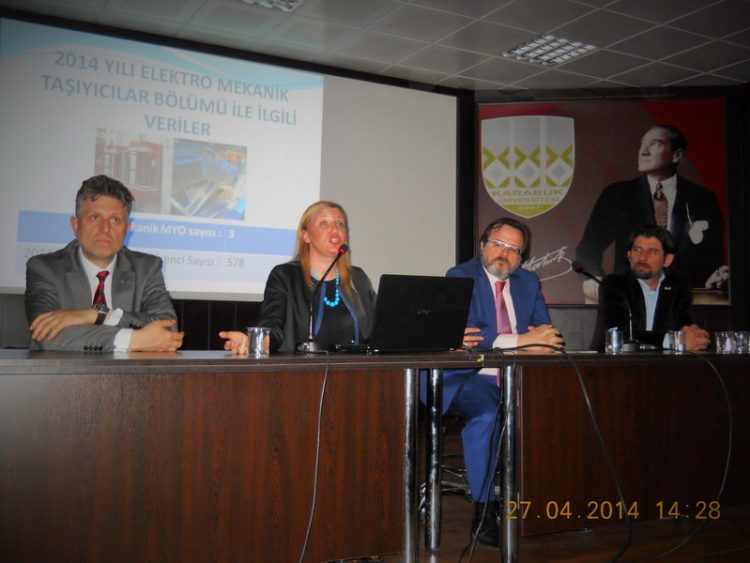 Seminerlerde Öğrencilerle Buluştuk