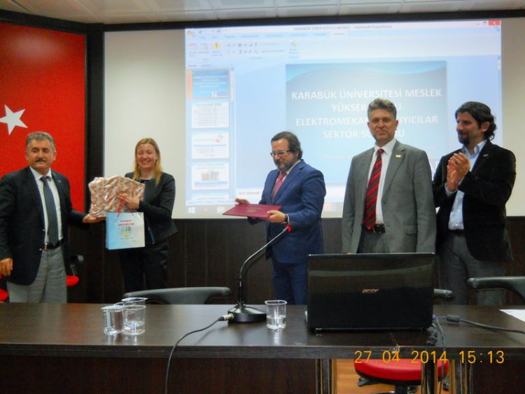 Seminerlerde Öğrencilerle Buluştuk