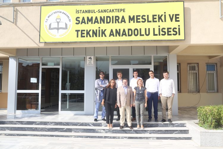 MESLEK LİSELERİNE YÖNELİK ÜCRETSİZ KİTAP DAĞITIMINA BAŞLANDI