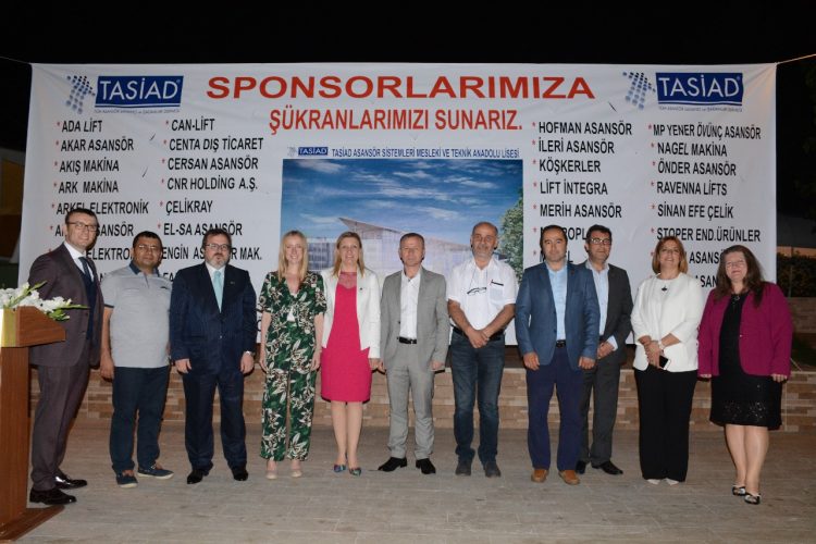 GELENEKSEL İFTARIMIZ CEMİLE SULTAN KORUSUNDA YAPILDI.