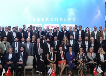 İŞ DÜNYASI TÜRKİYE EKONOMİ ZİRVESİ’NDE BULUŞTU!