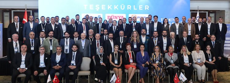 İŞ DÜNYASI TÜRKİYE EKONOMİ ZİRVESİ’NDE BULUŞTU!