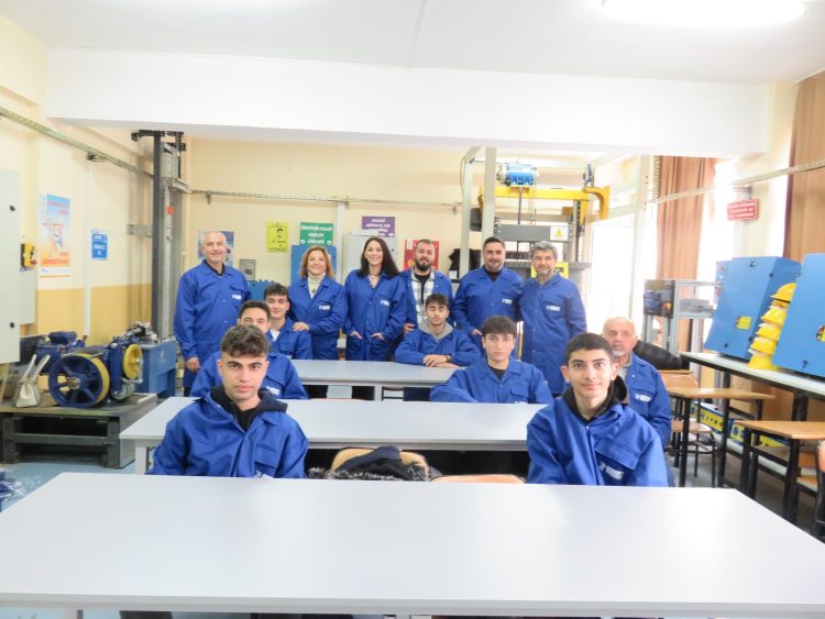 Haydarpaşa Mesleki ve Teknik Anadolu Lisesine Ziyaret Gerçekleştirdik.