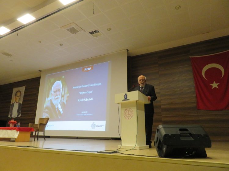 Geçmiş Dönem Milli Eğitim Bakanımız Sayın Nabi AVCI ile yapılan söyleşiye katılım sağladık.