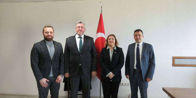 TASİAD Yönetim Kurulu olarak; T.C. Sanayi ve Teknoloji Bakanlığı Sanayi Genel Müdür Yard. Sayın Serkan ÇELİK’ i makamında ziyaret ettik