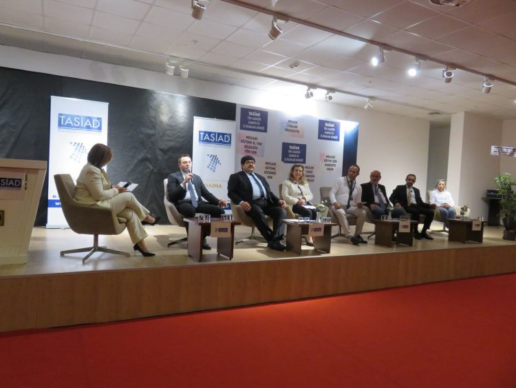 Asansör Sektöründe Mesleki Eğitime Farkindalık ve Sürdürülebilir Kalkınmada Mesleki Eğitiminin Önemi Paneli