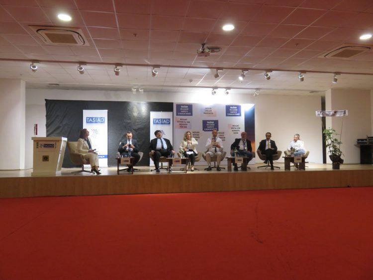 Asansör Sektöründe Mesleki Eğitime Farkindalık ve Sürdürülebilir Kalkınmada Mesleki Eğitiminin Önemi Paneli